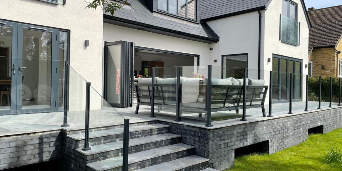 Crystal Clear: The Benefits of Installing Glass Balustrades in Your Home