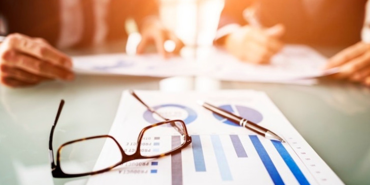 Retro-Reflective Materials Market Booming Amid Smart Transportation and Road Safety Innovations